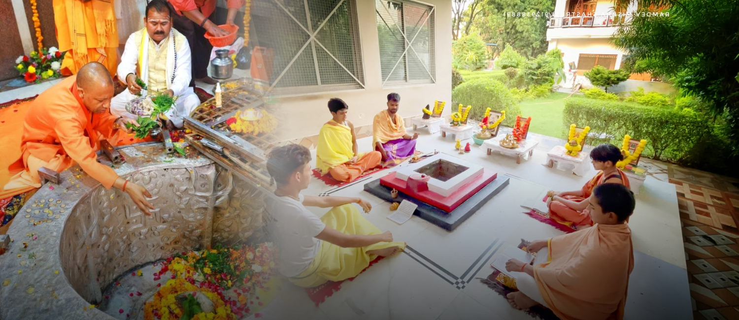 Sanatan Seva Mein Samarpit Jeevan (1500 x 650 px)
