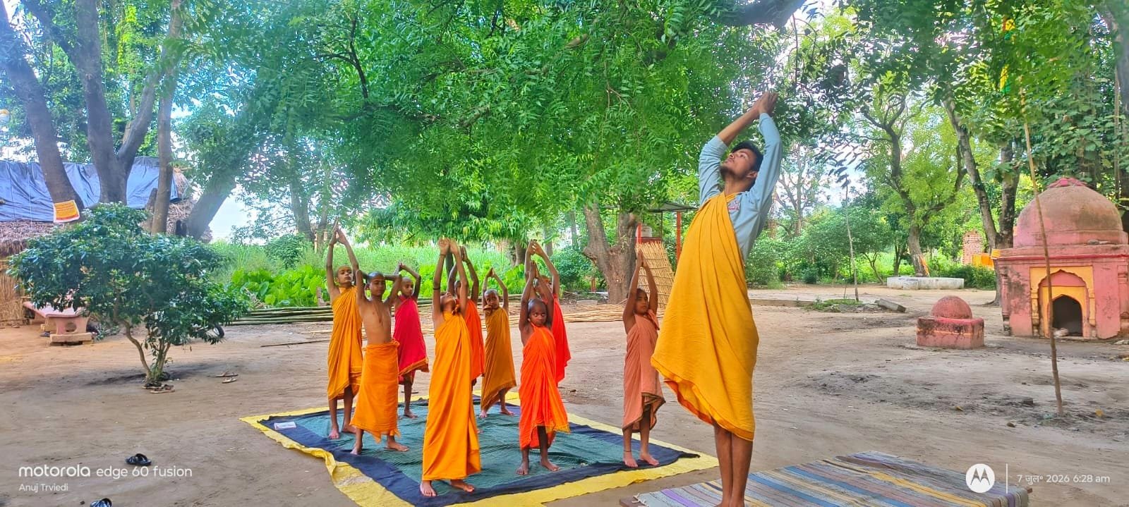 Vie quotidienne des élèves au Gurukul